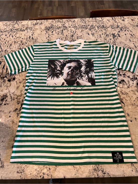 Hasta Meurte Other - Hasta Meurte Green & White Striped Graphic Tee with Pablo Escobar “Hustle Daily